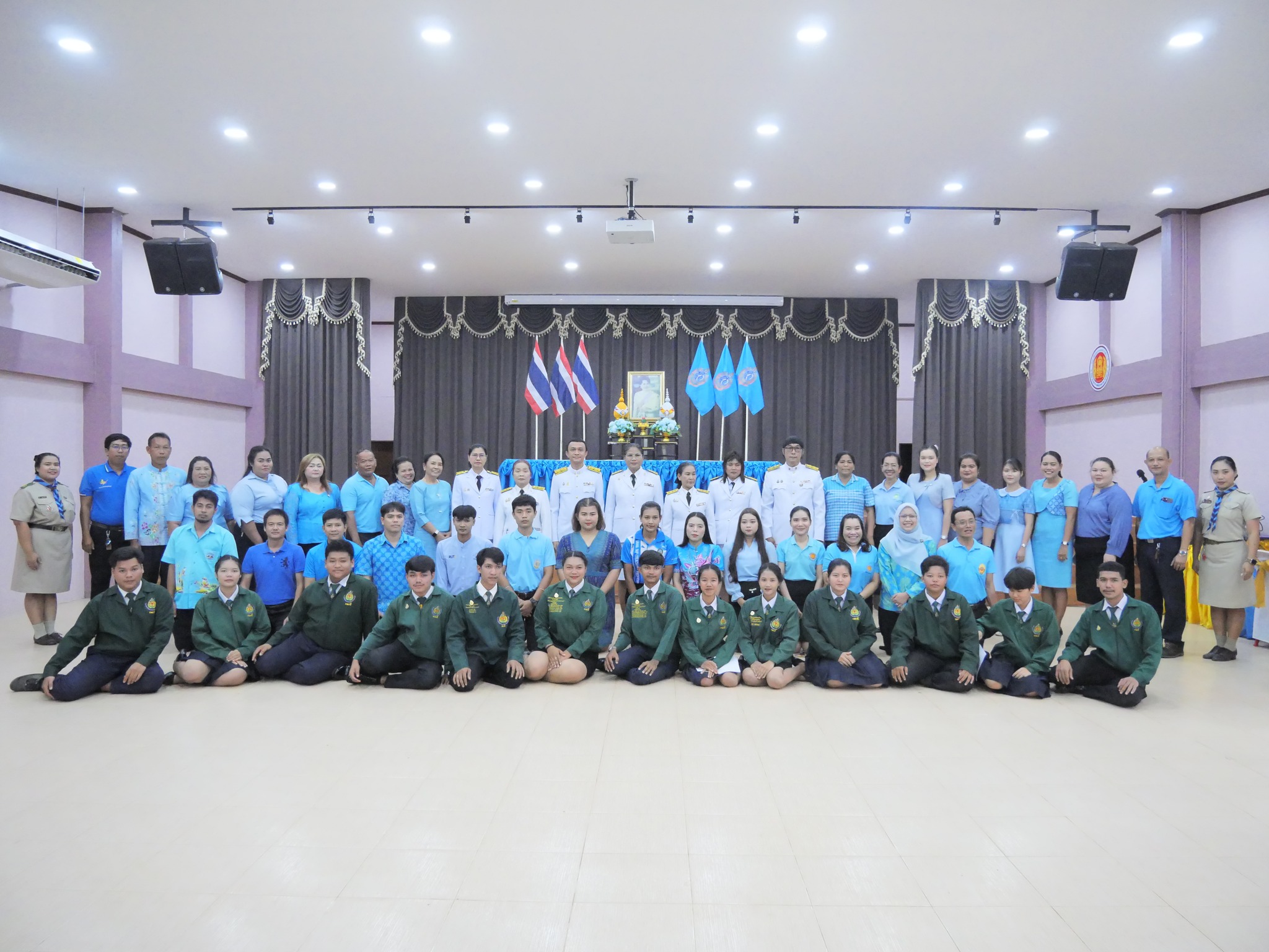 12 สิงหาคม